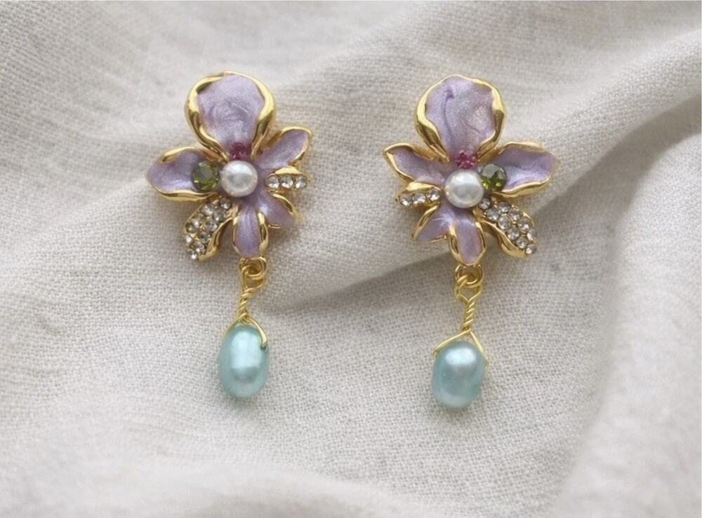 Pearl Earrings Flower Molten Museum Solanales VTG Baroque Gold Sculptural Boho